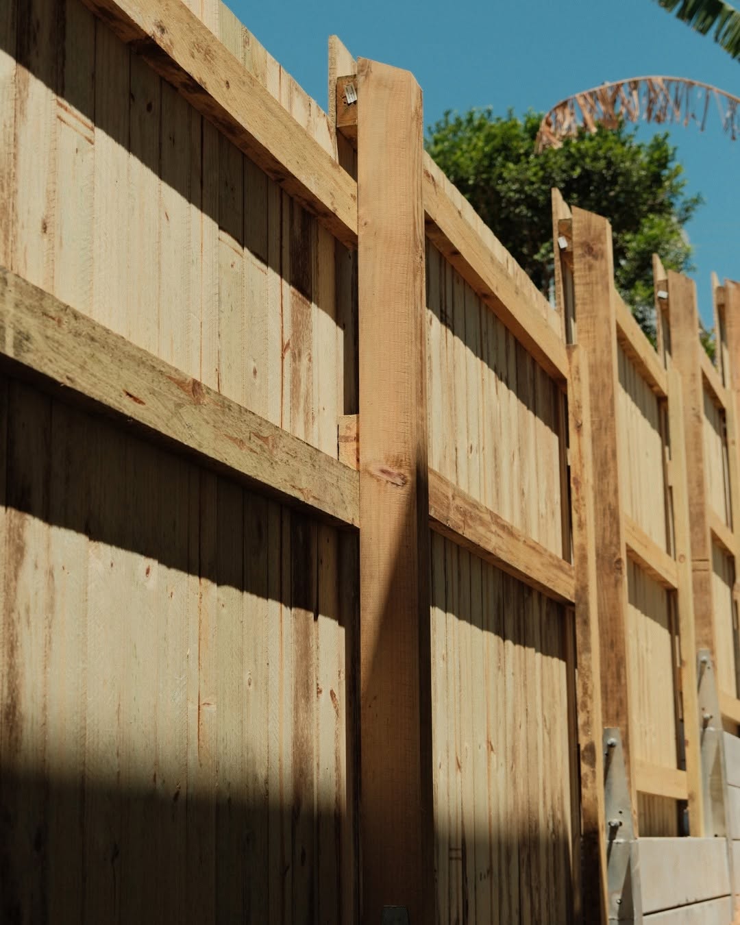 Concrete sleeper retaining wall Cannon Hill Brisbane QLD — MJ GreenGuard