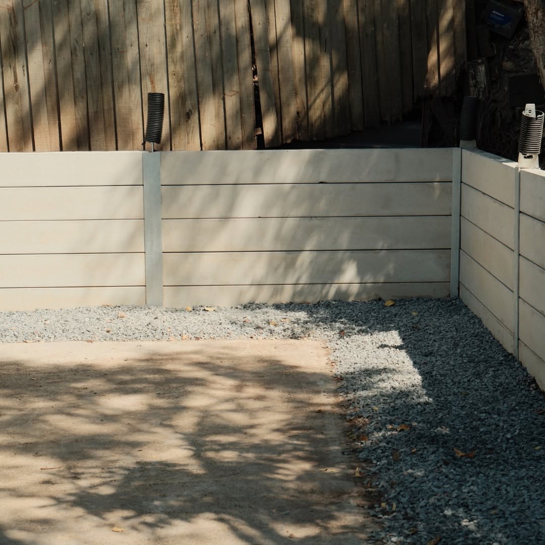 Retaining wall construction Collingwood Park Ipswich QLD — MJ GreenGuard